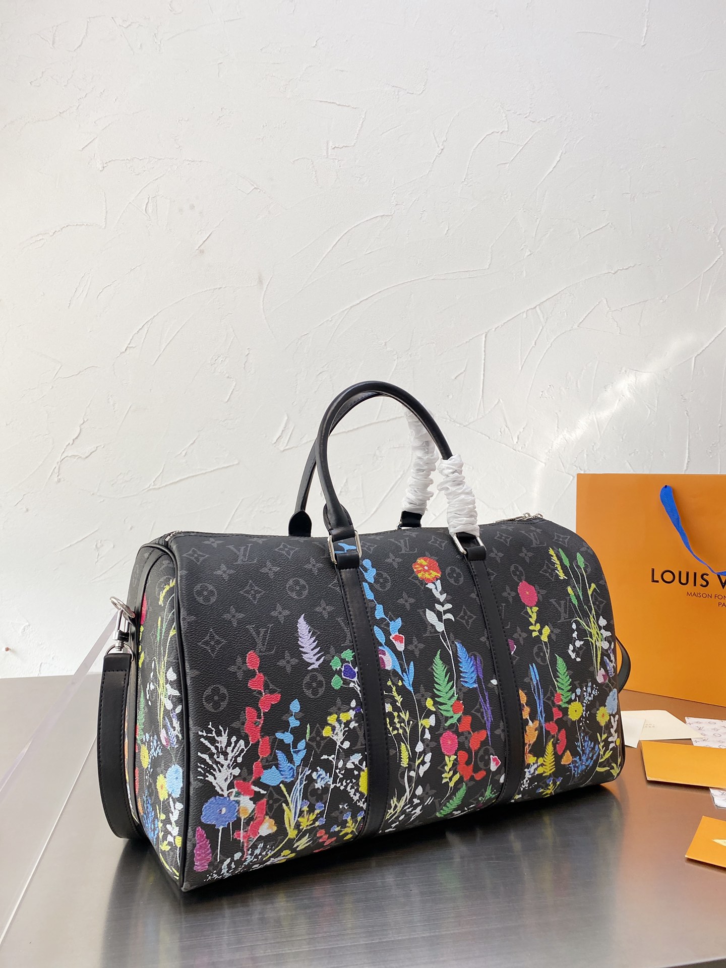 LV $84 gallery