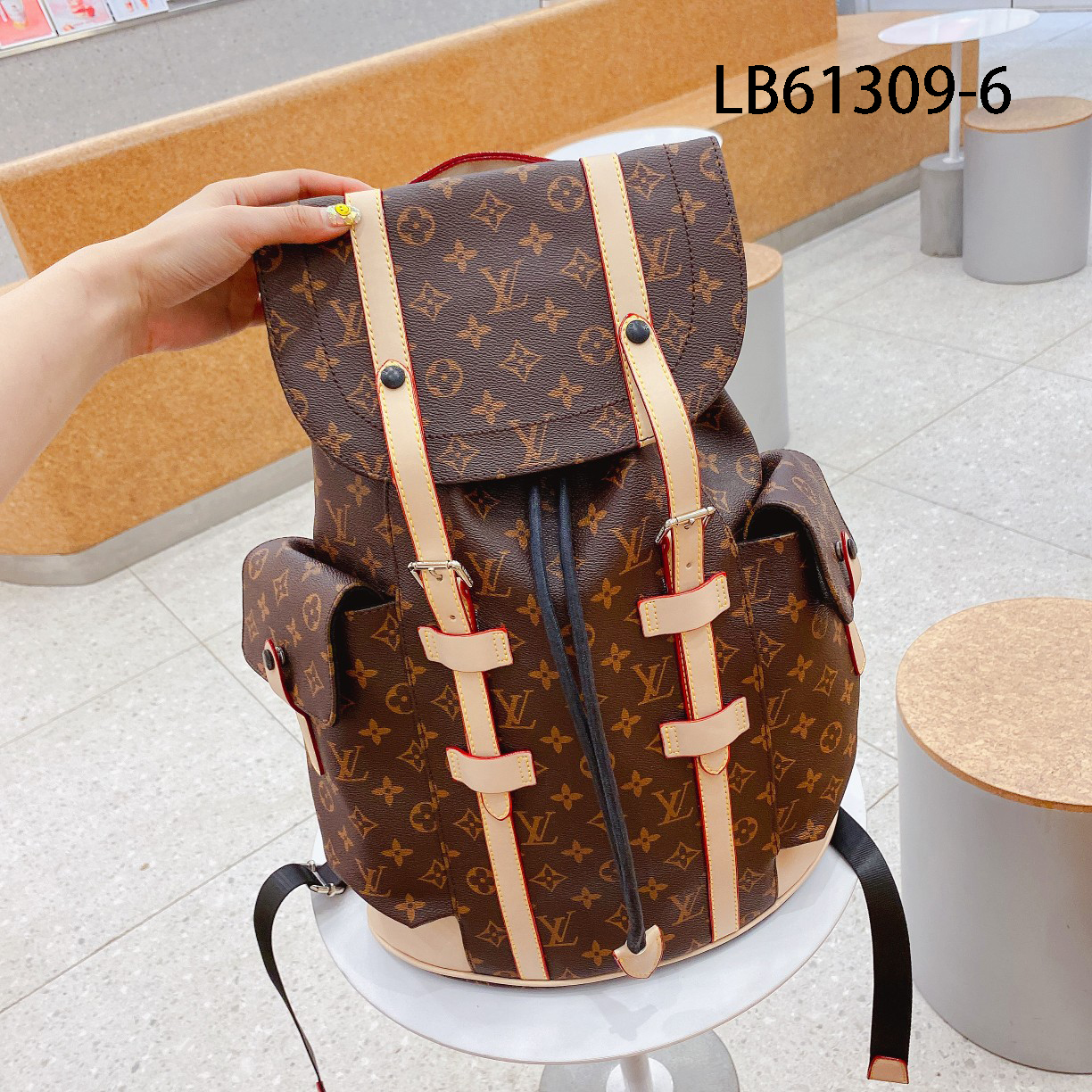 LV $84 gallery