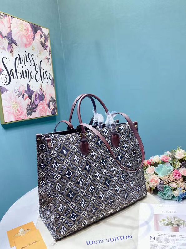 LV $84 gallery