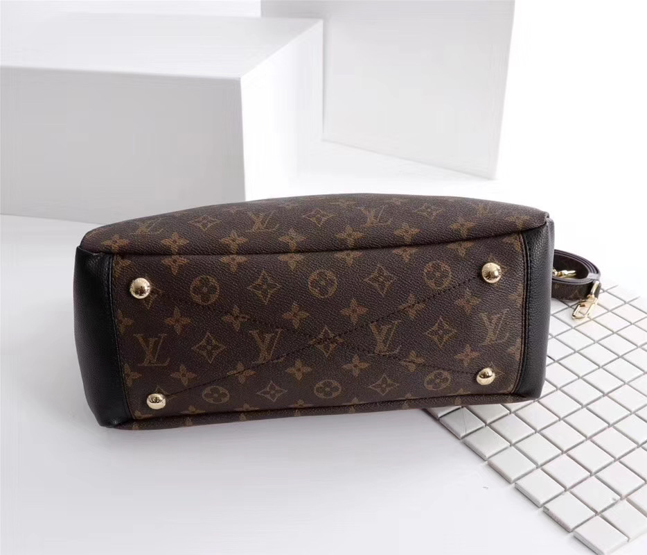 LV $84 gallery