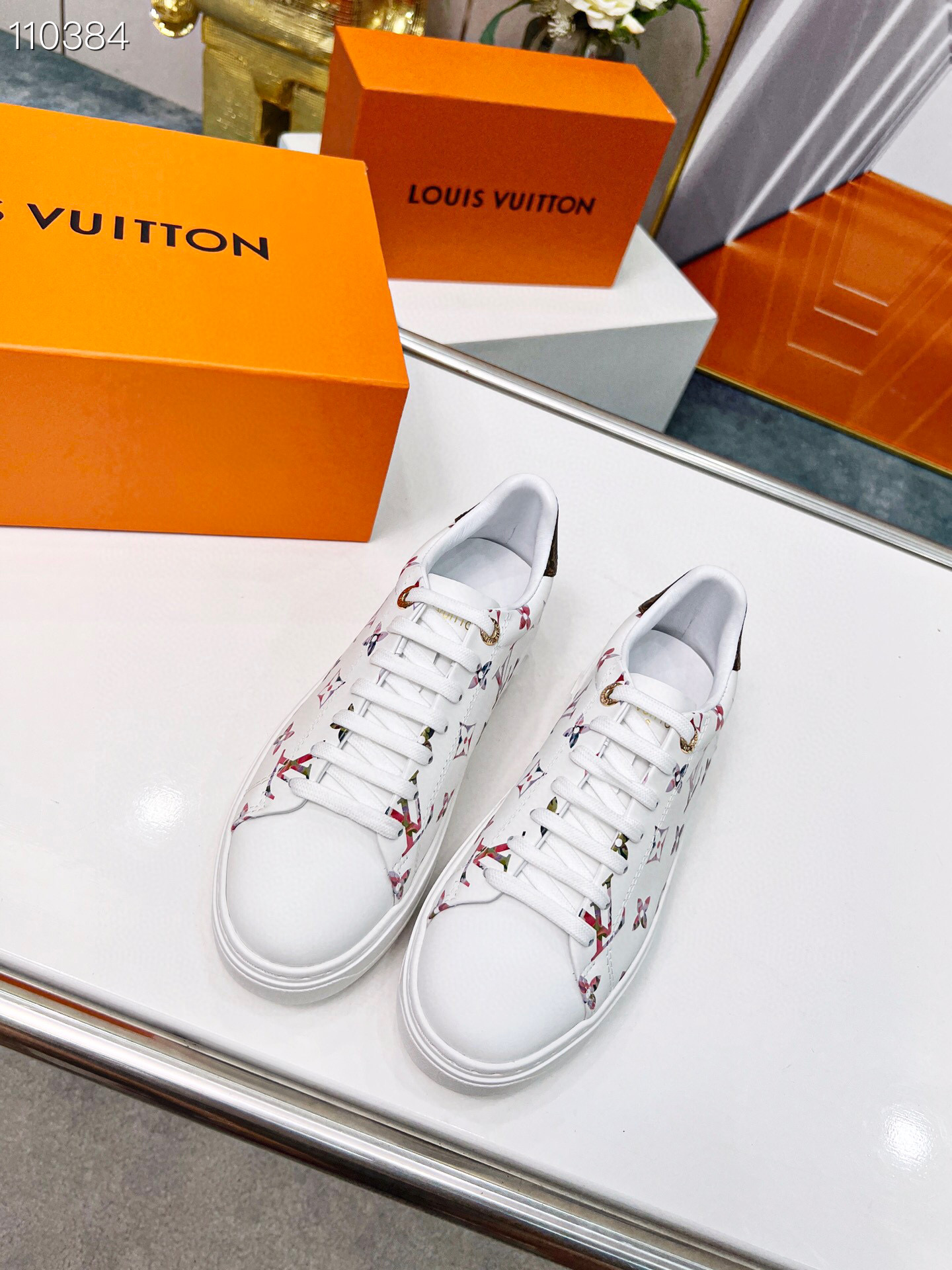 LV $84 gallery