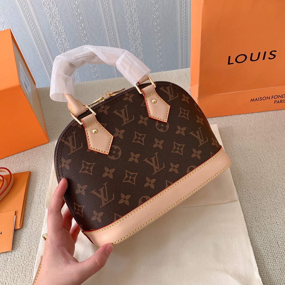 LV $85 gallery