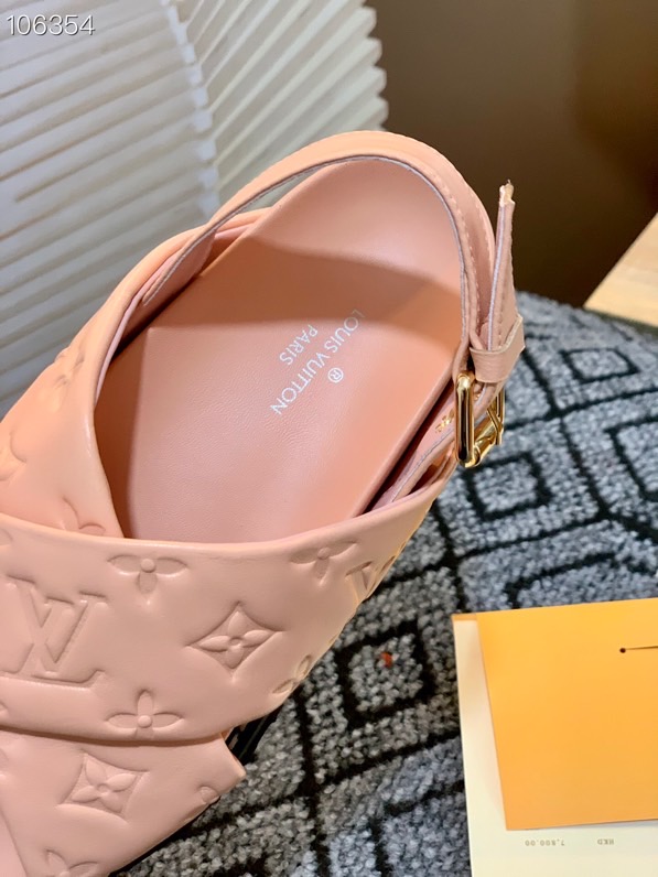 LV $85 gallery