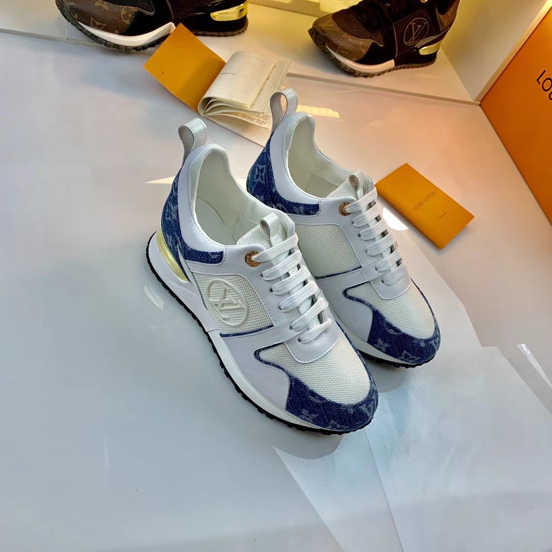 LV $85 gallery