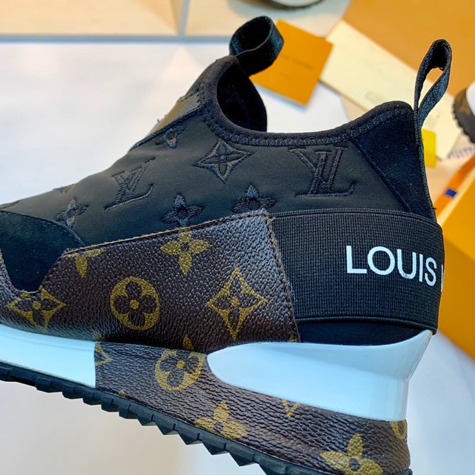 LV $85 gallery