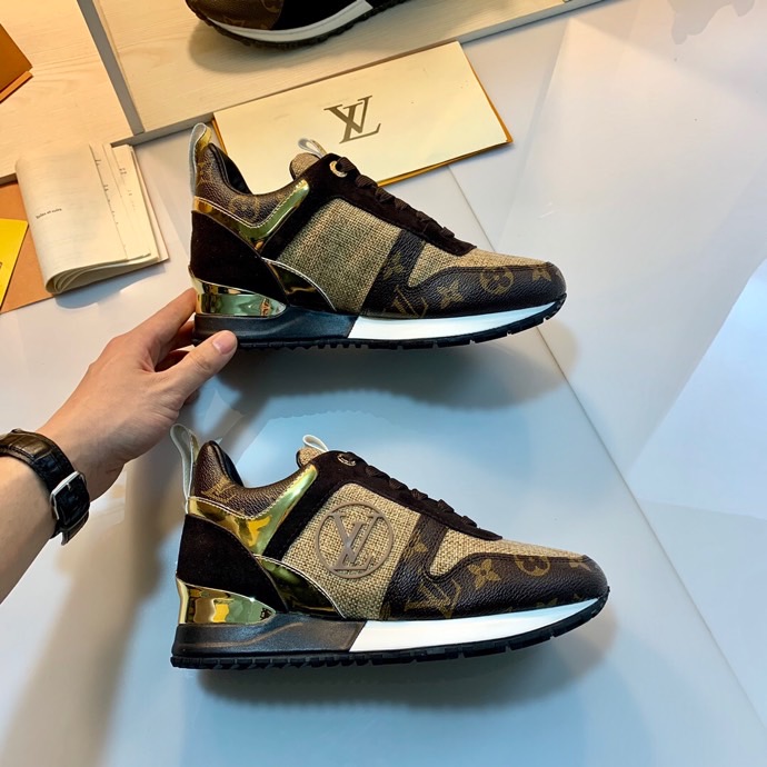 LV $85 gallery