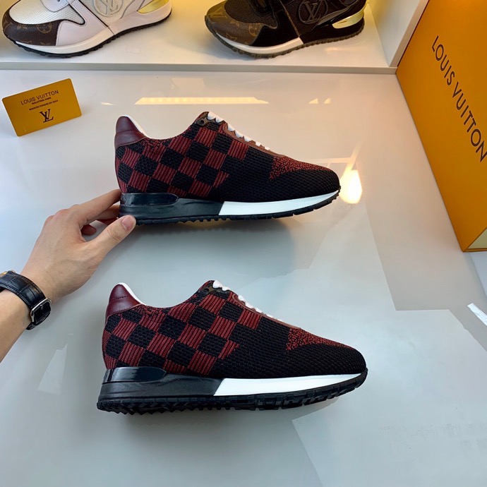 LV $85 gallery