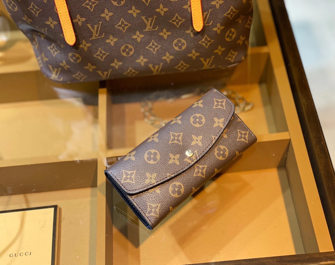 LV $85 gallery