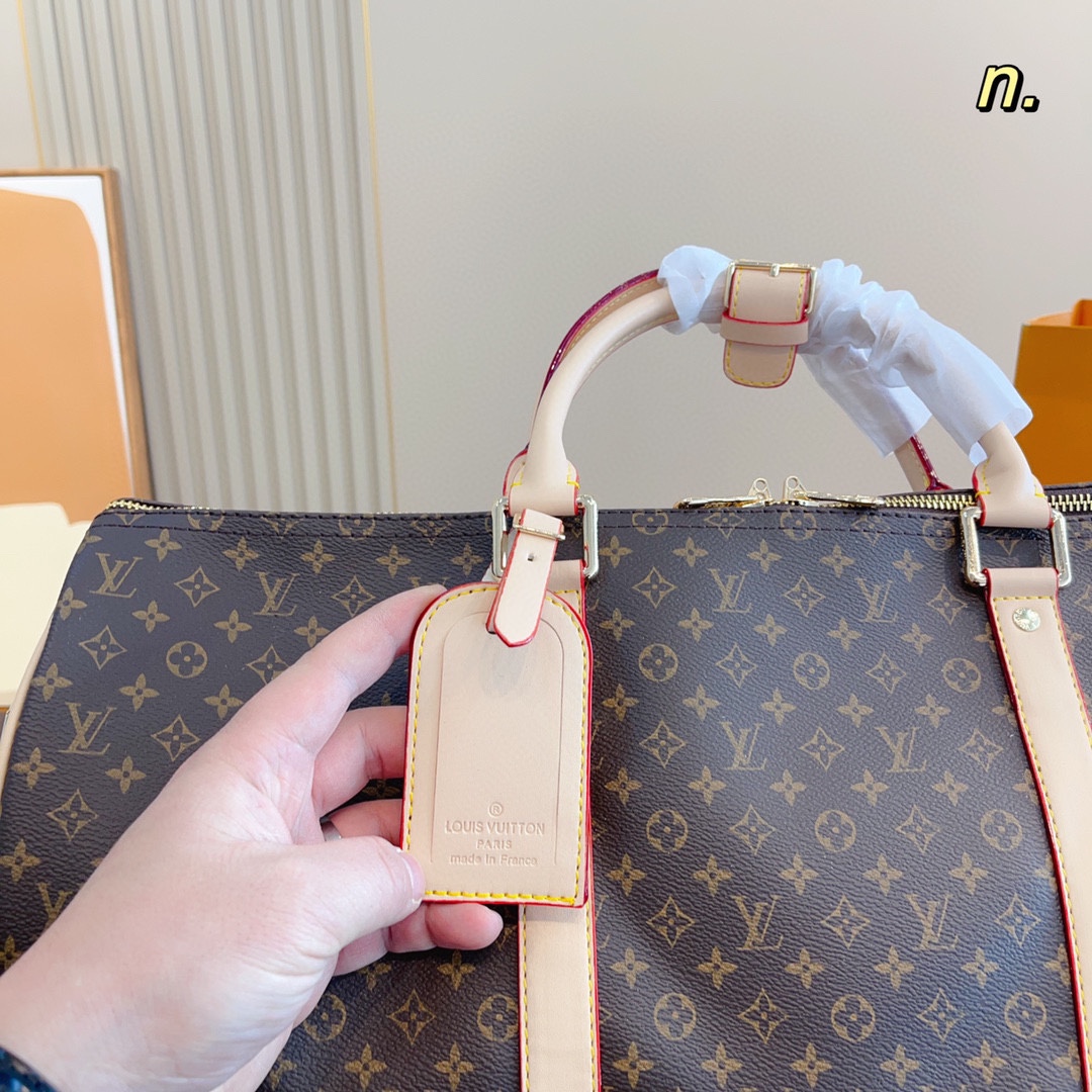 LV $85 gallery