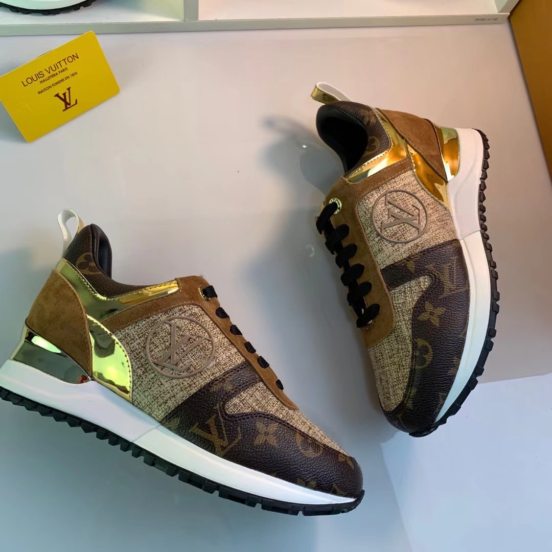 LV $85 gallery