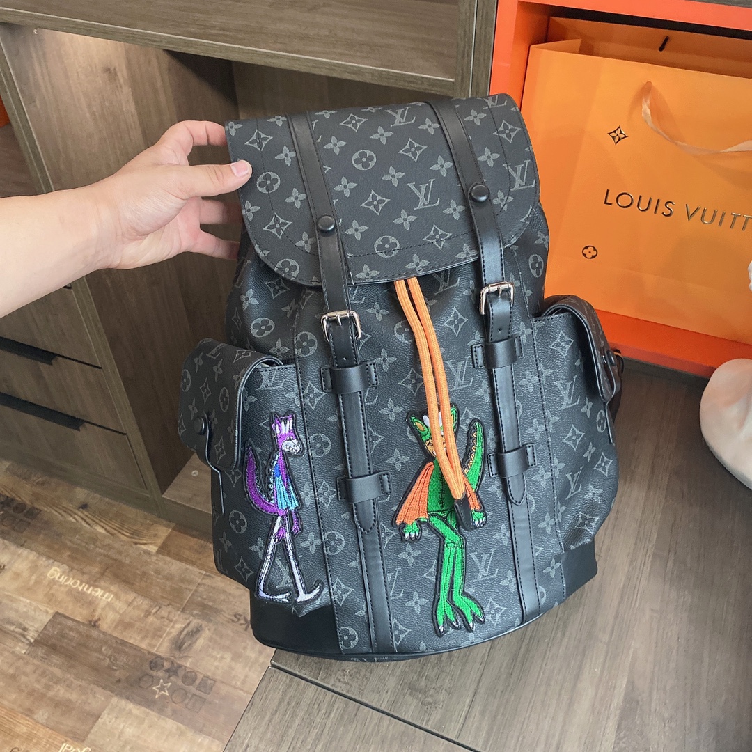 LV $85 gallery