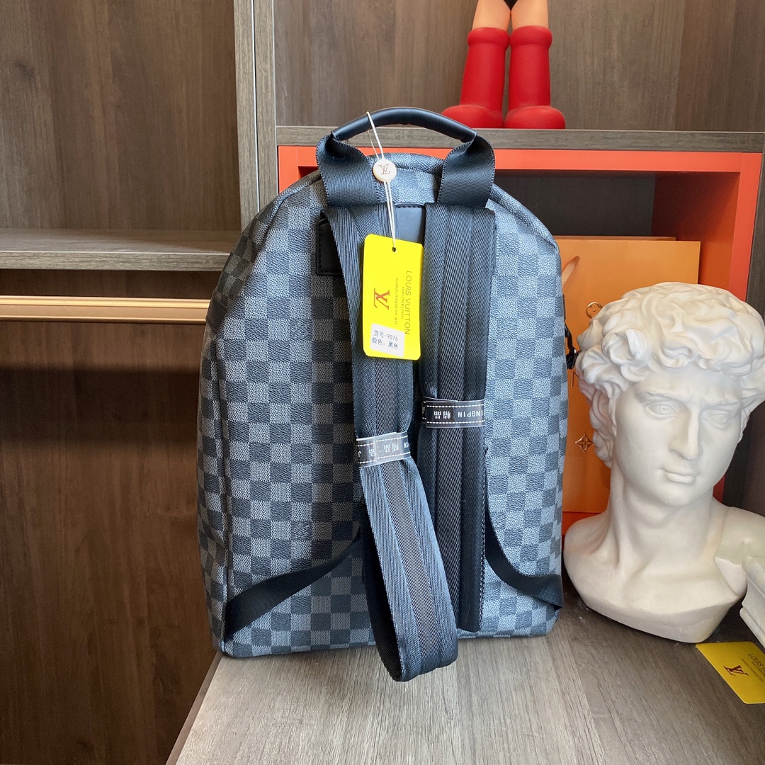 LV $85 gallery