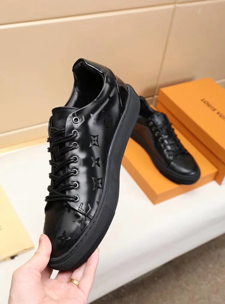 LV $85 gallery