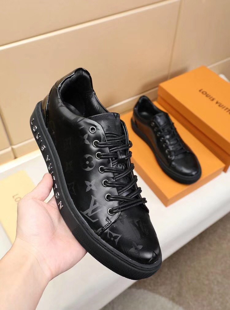 LV $85 gallery