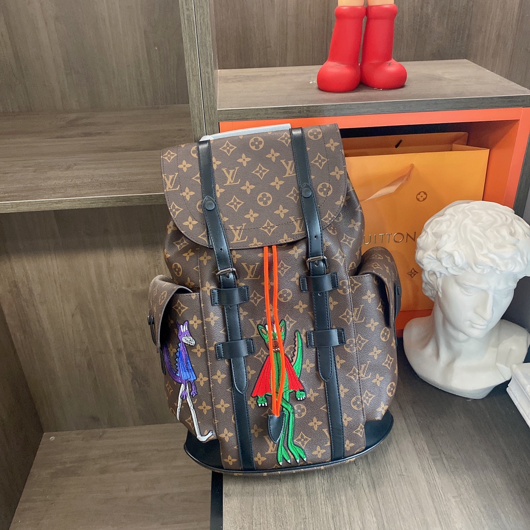 LV $85 gallery