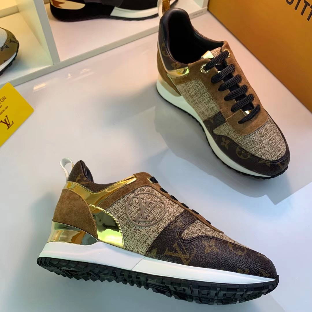 LV $85 gallery