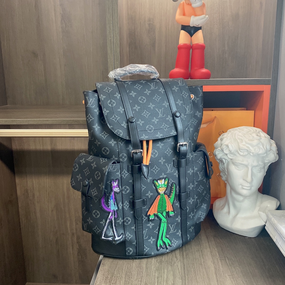 LV $85 gallery