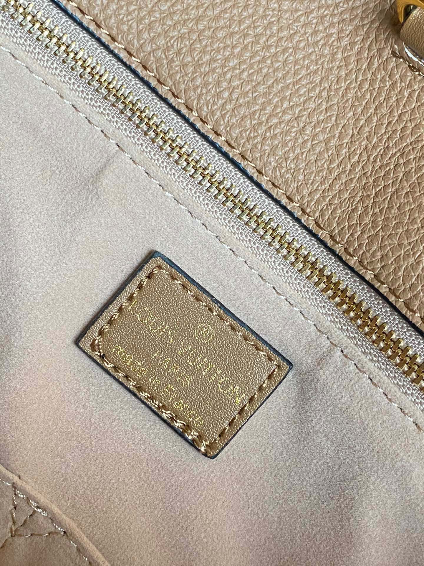 LV $85 gallery