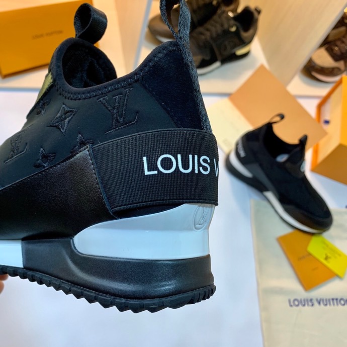 LV $85 gallery