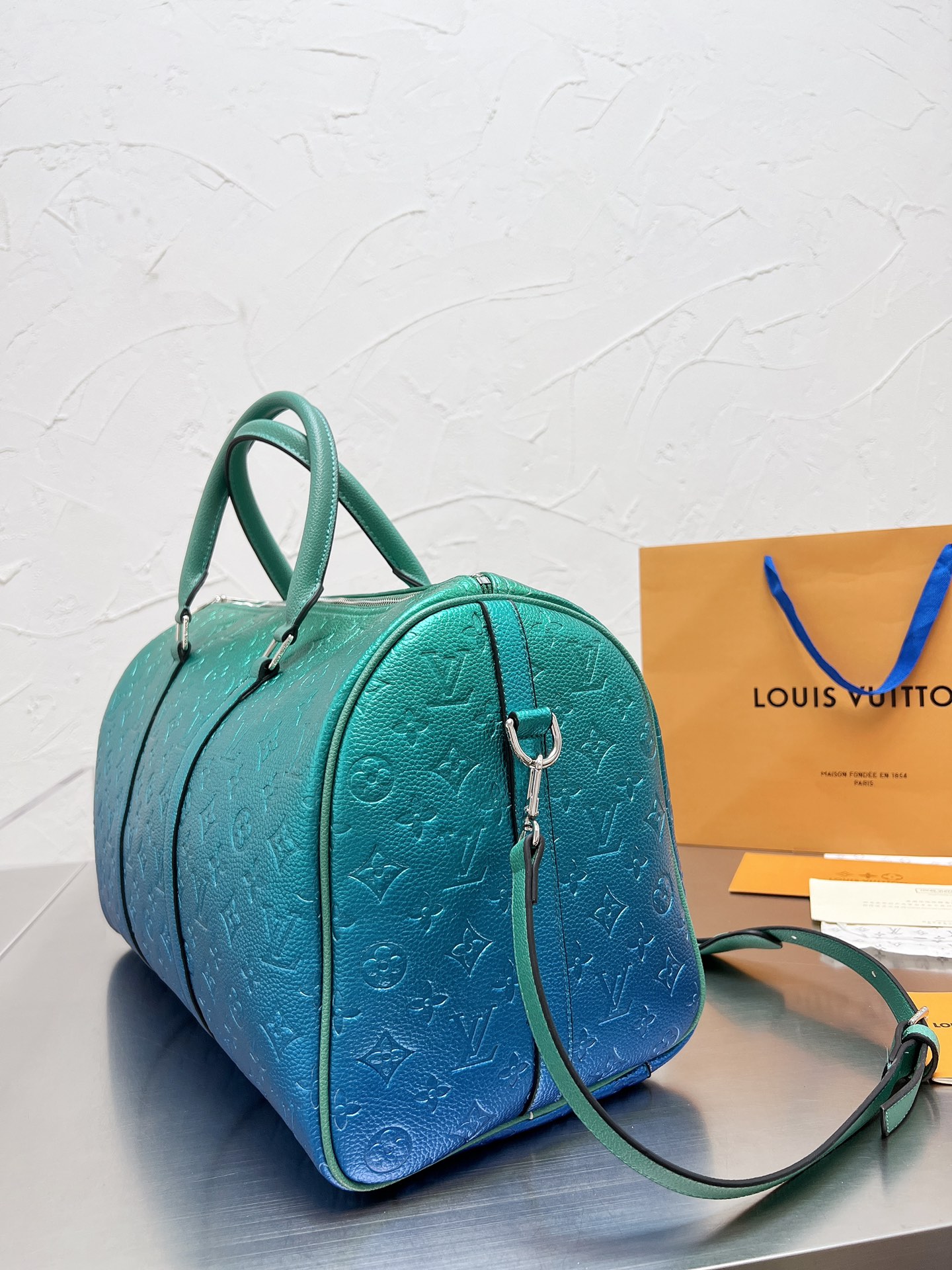 LV $85 gallery