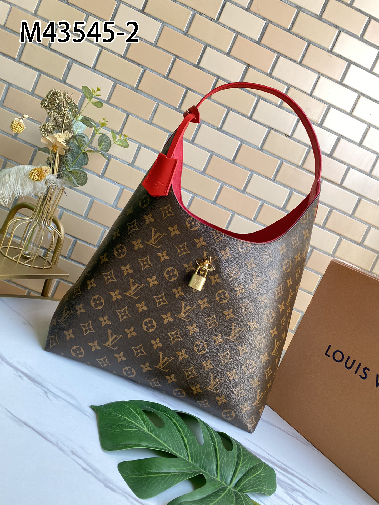 LV $86 gallery