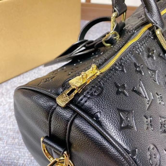 LV $86 gallery