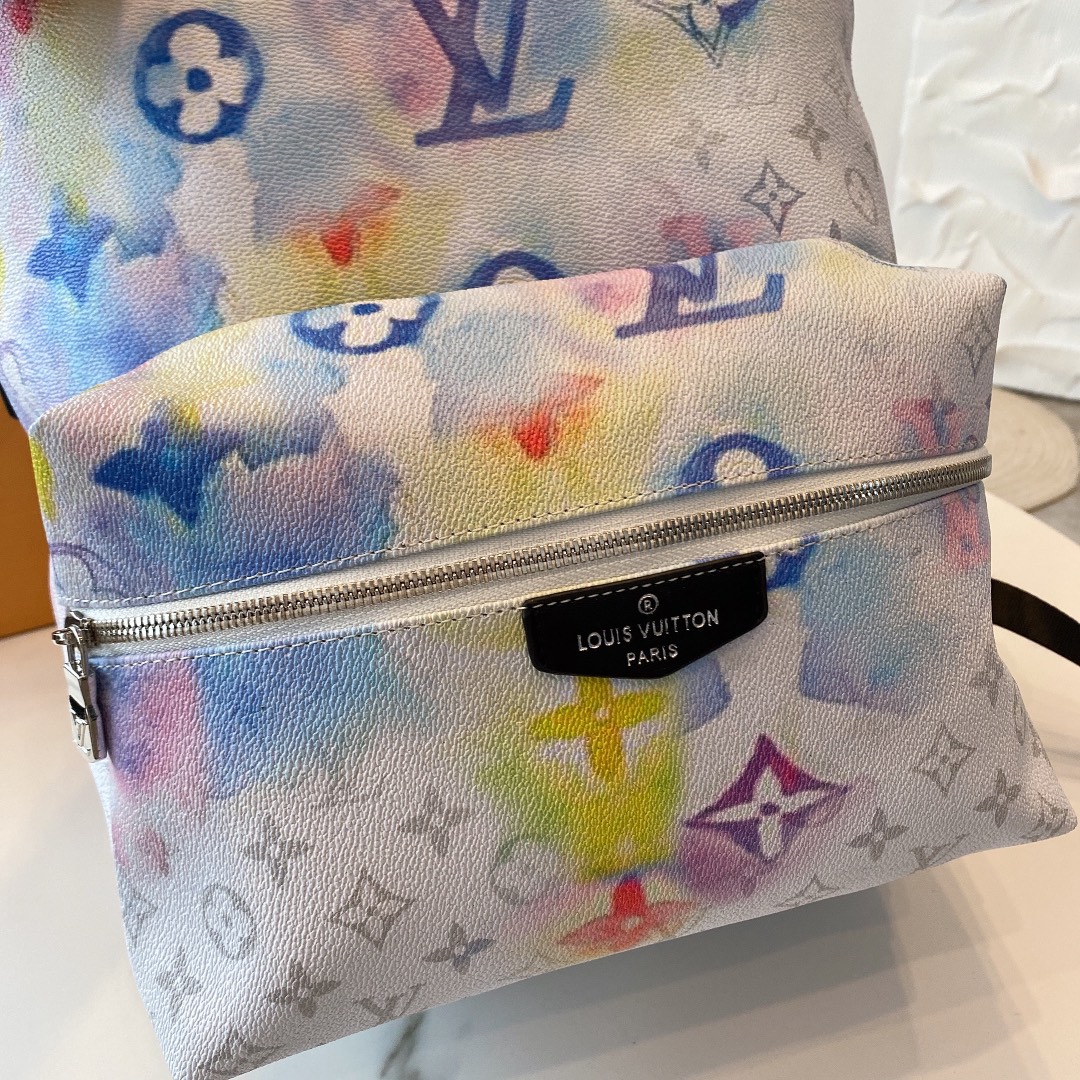 LV $86 gallery