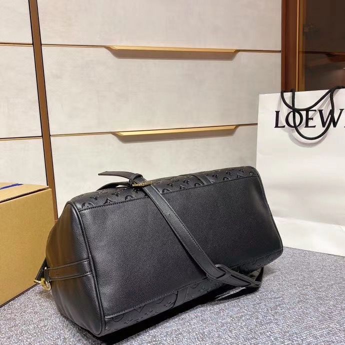 LV $86 gallery