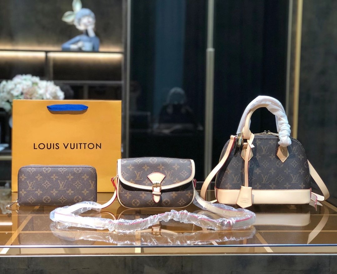 LV $86 gallery