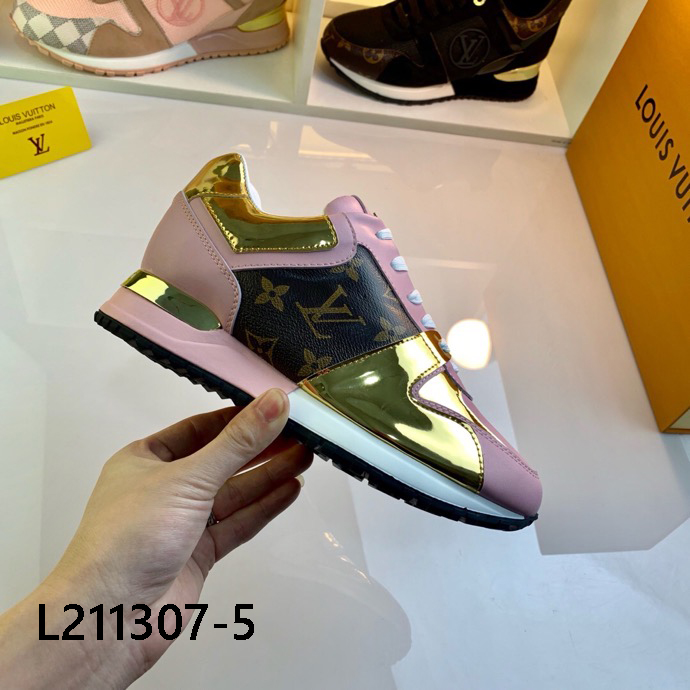 LV $86 gallery