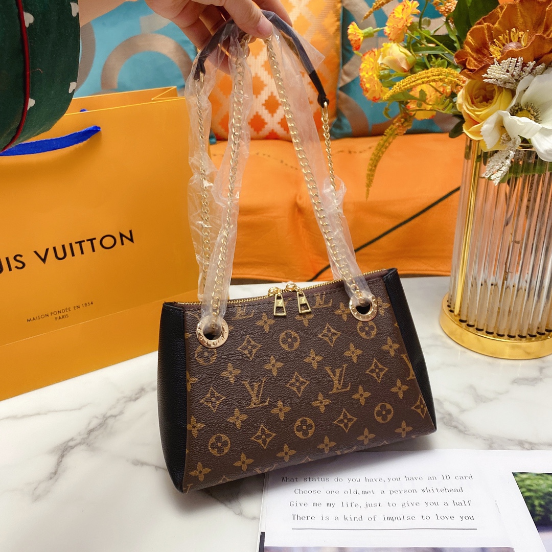 LV $86 gallery