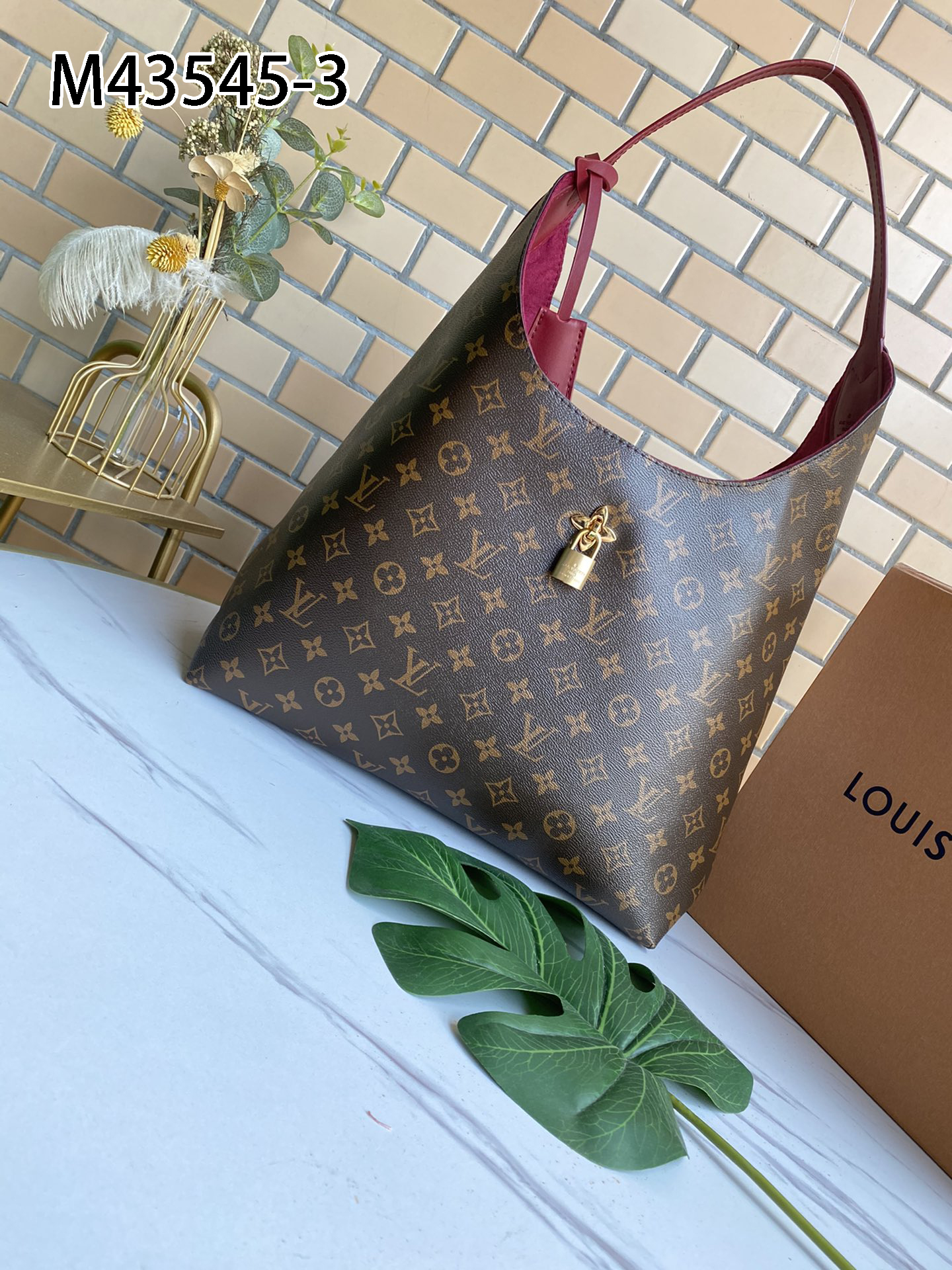 LV $86 gallery