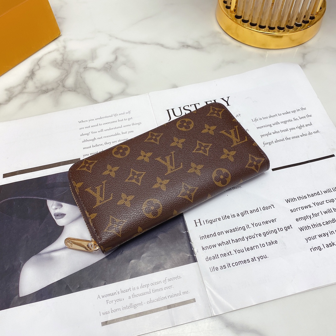 LV $86 gallery