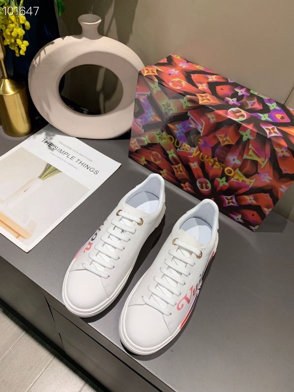 LV $87 gallery