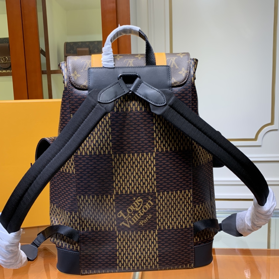 LV $87 gallery