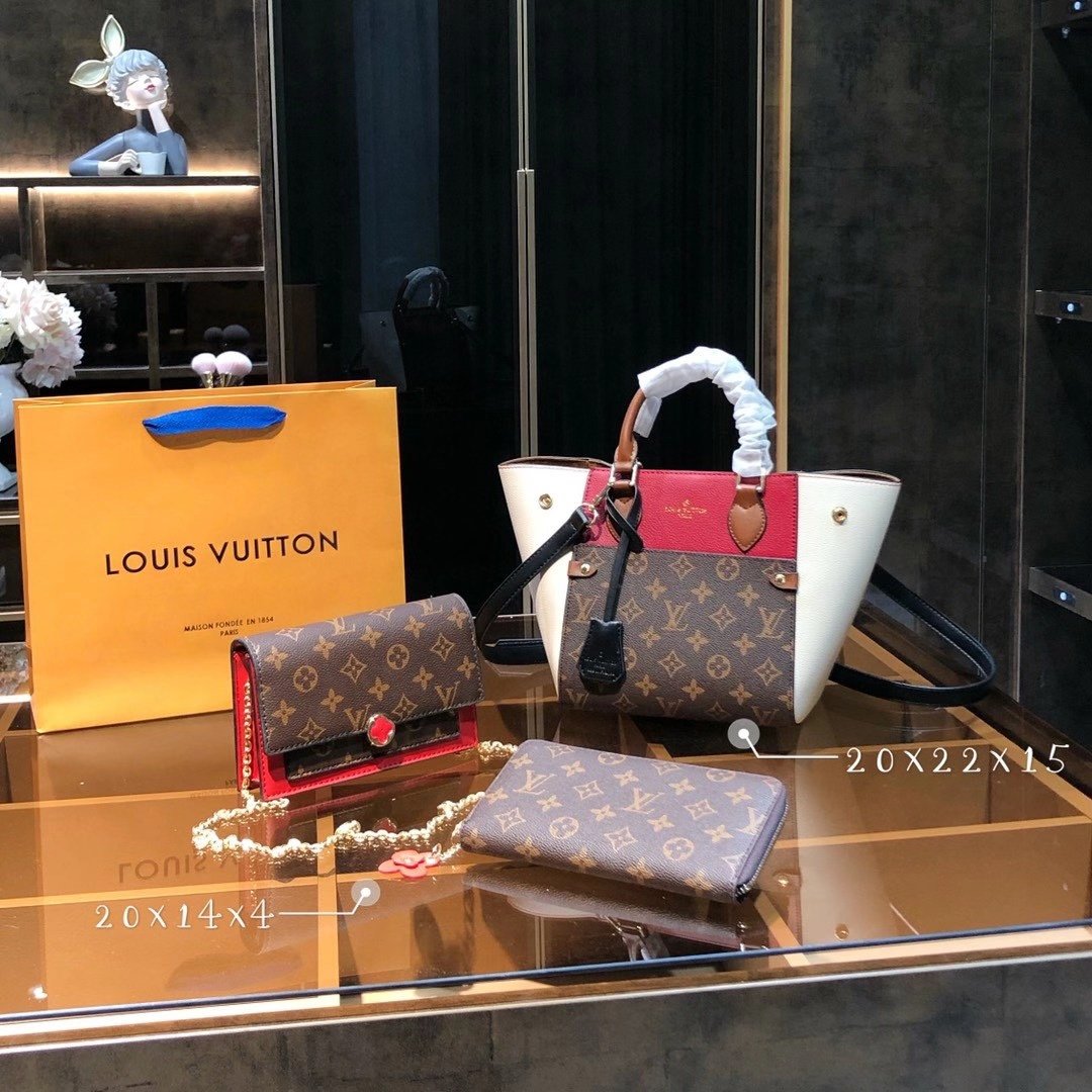 LV $87 gallery