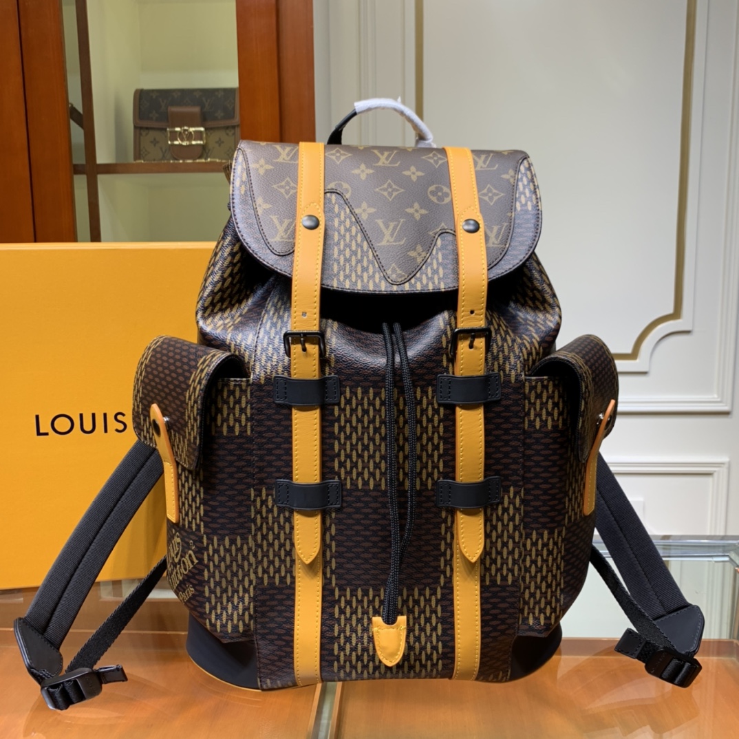 LV $87 gallery