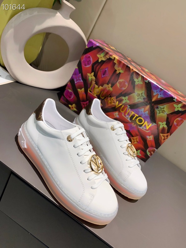 LV $87 gallery