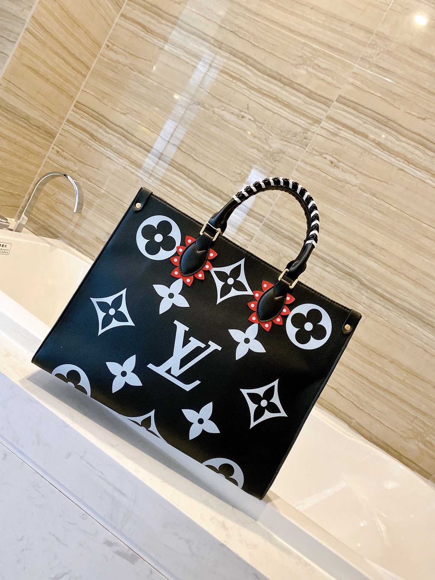 LV $87 gallery