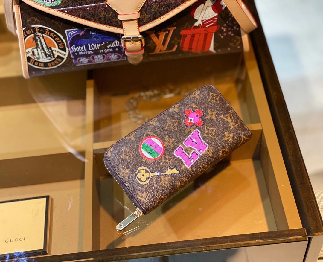 LV $87 gallery