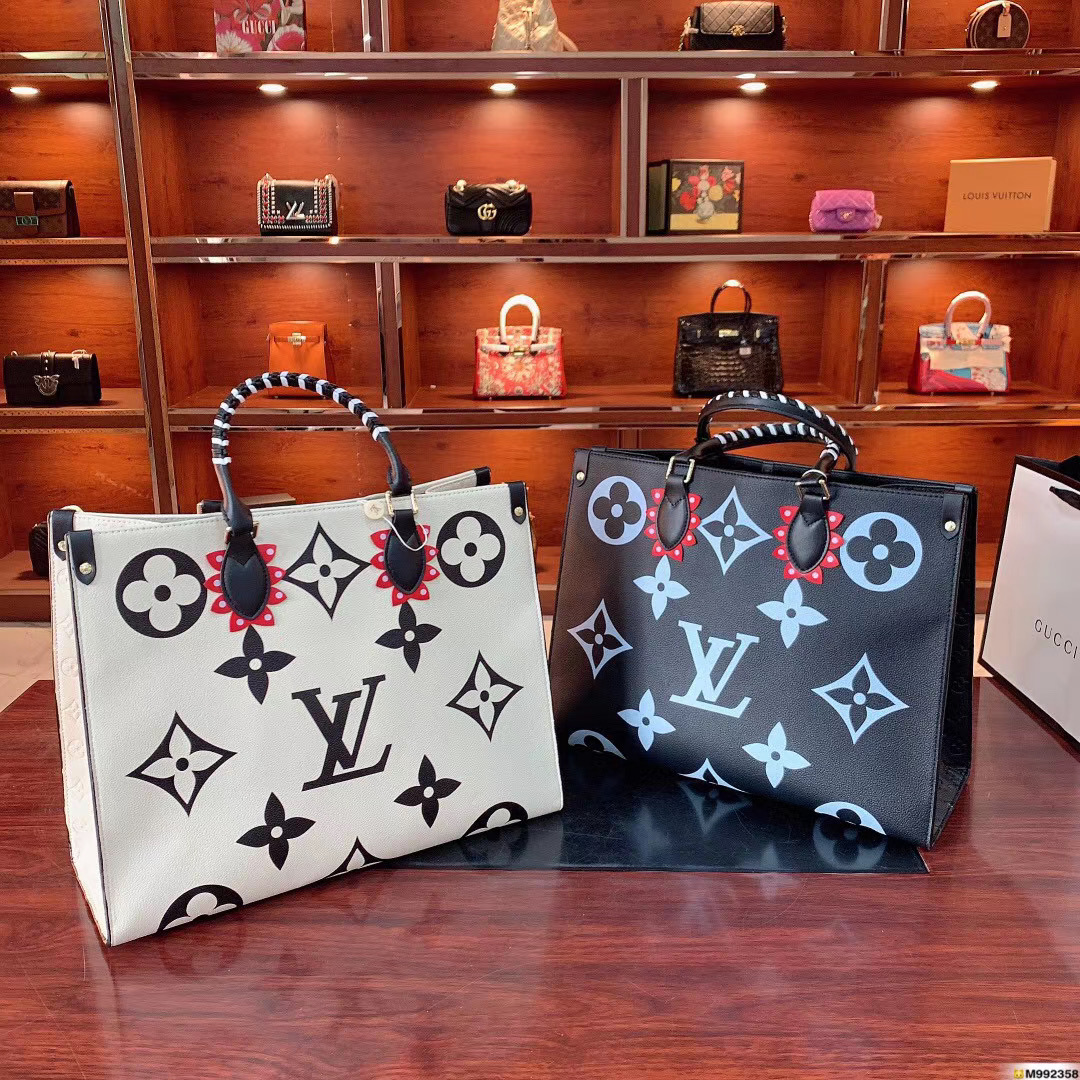 LV $87 gallery