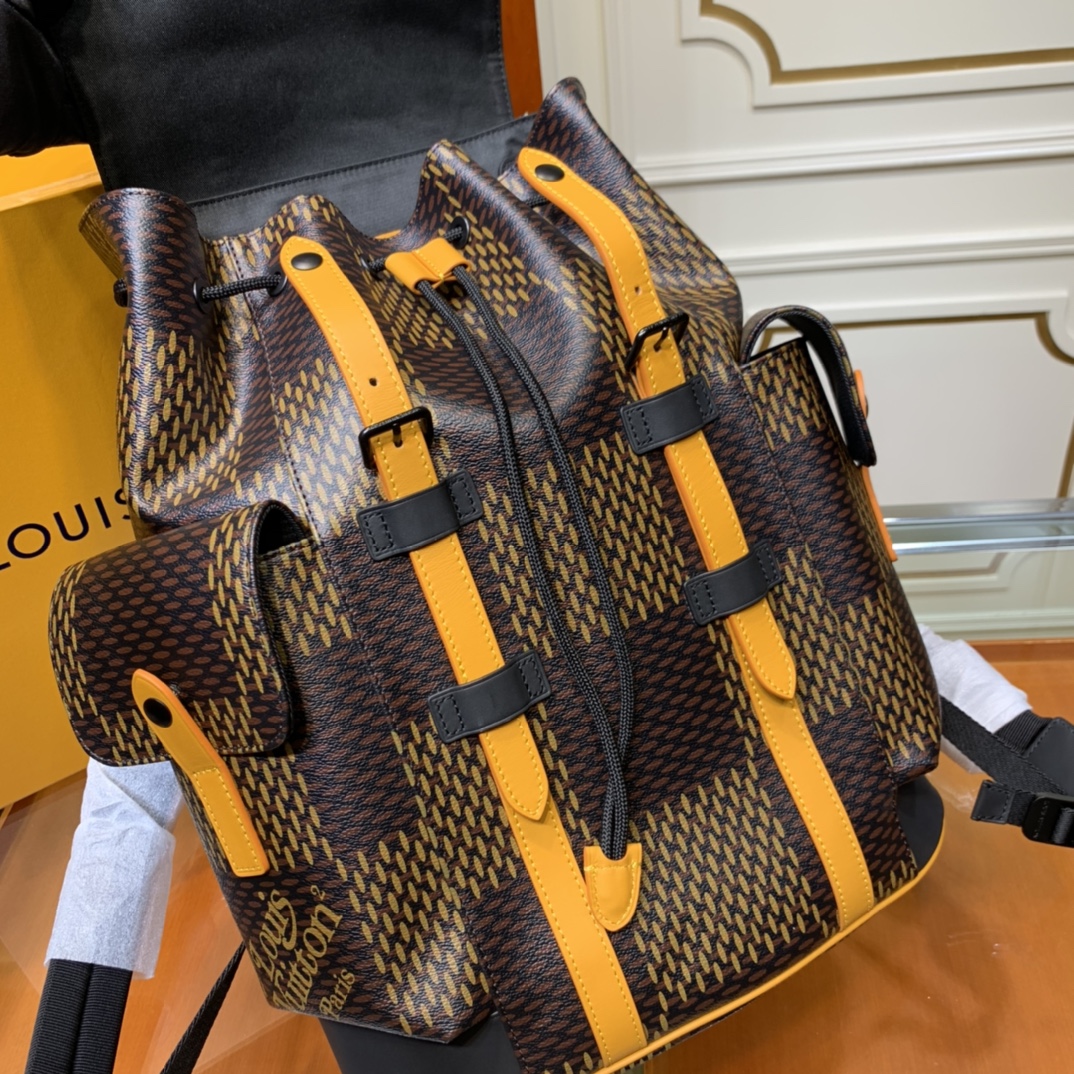 LV $87 gallery