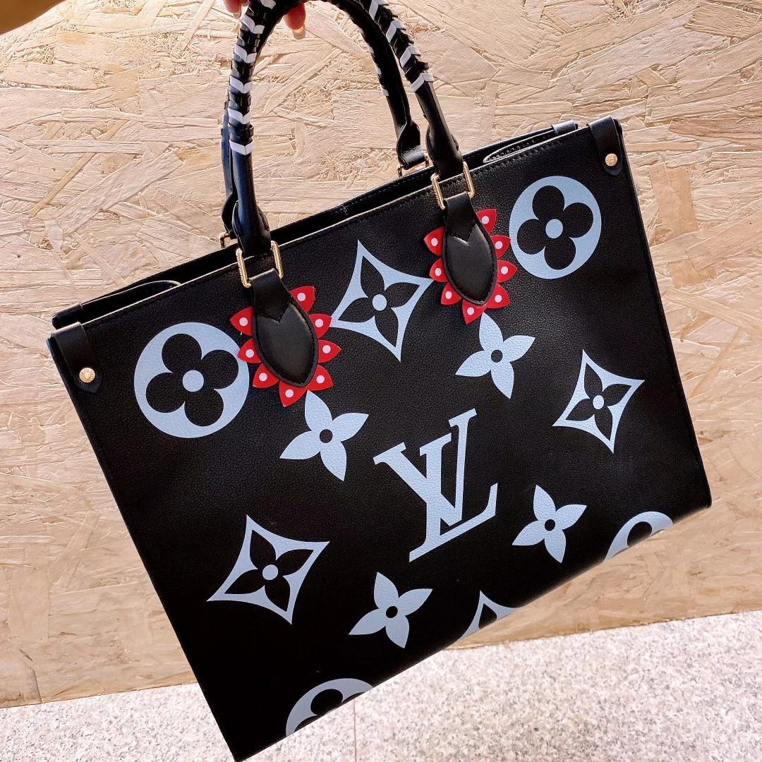 LV $87 gallery