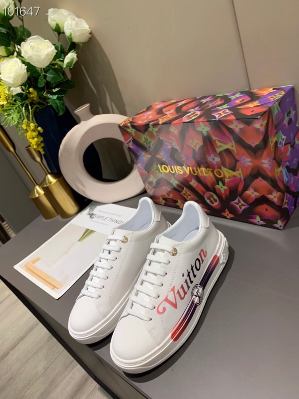 LV $87 gallery