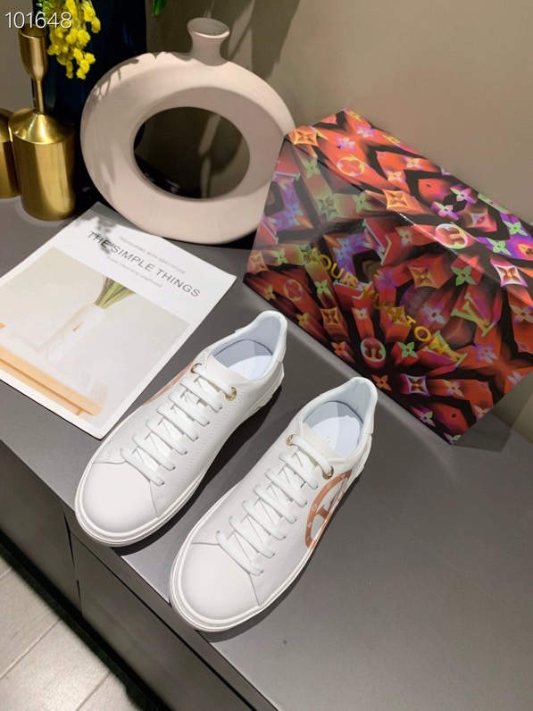 LV $87 gallery