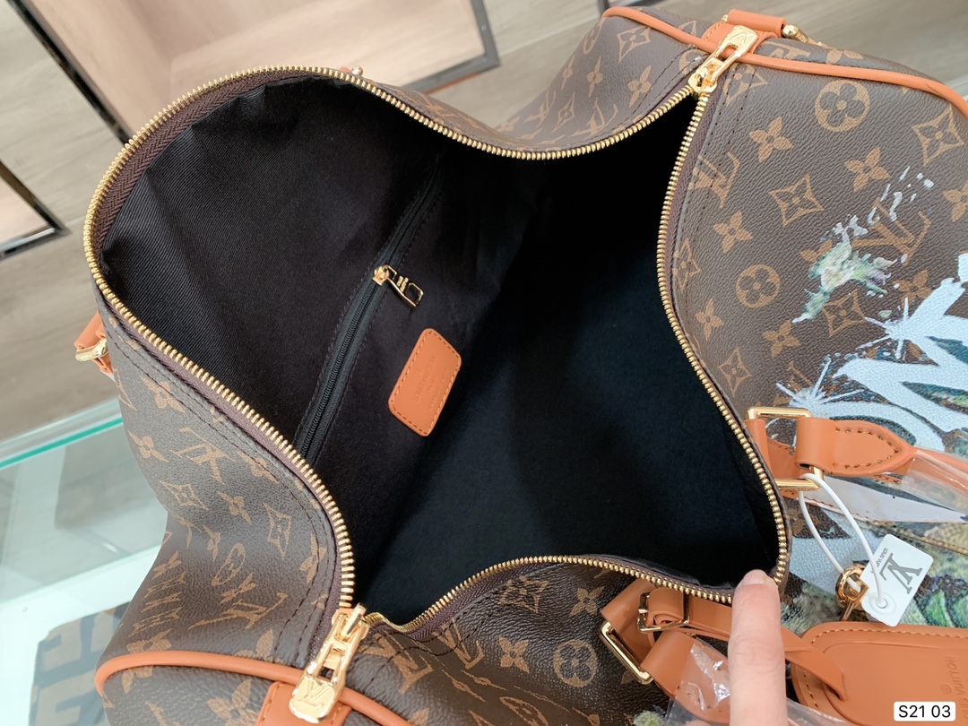 LV $87 gallery