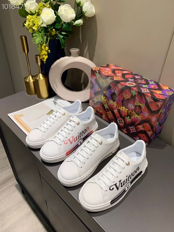 LV $87 gallery