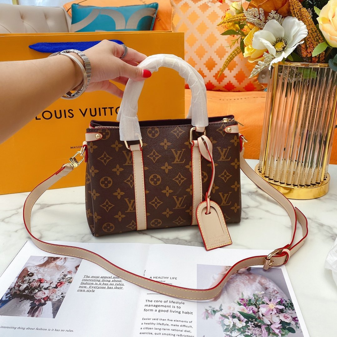 LV $88 gallery