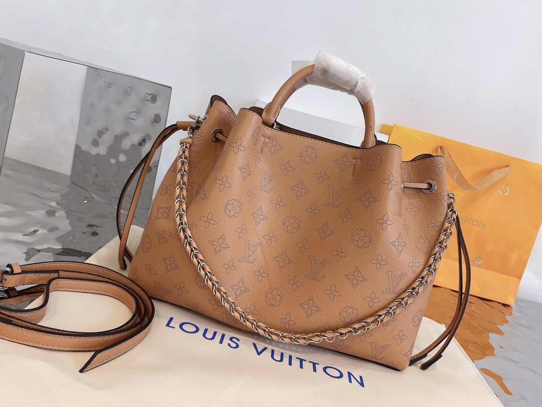 LV $88 gallery