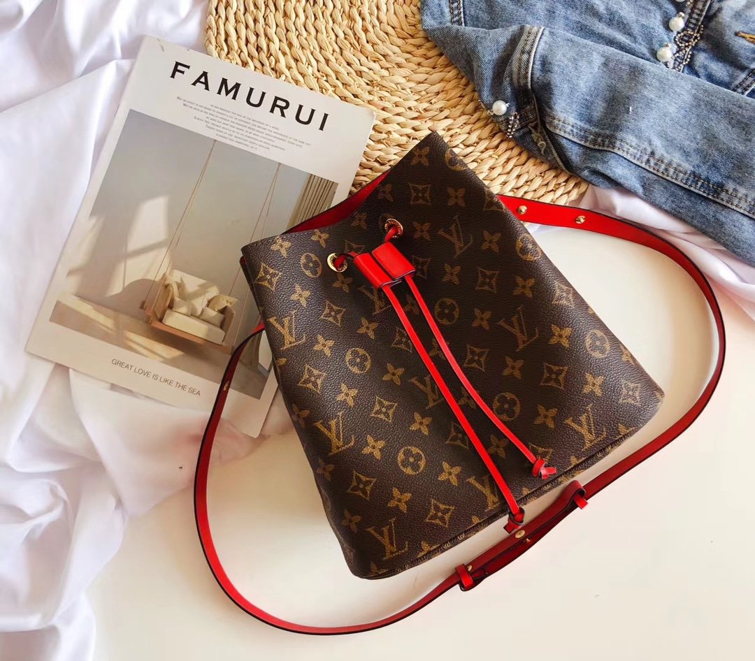 LV $88 gallery